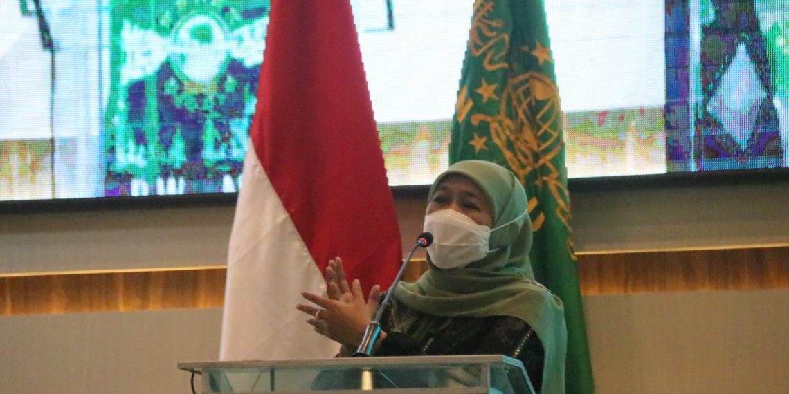 Khofifah Apresiasi Orkestra Iringi Countdown 1 Abad NU