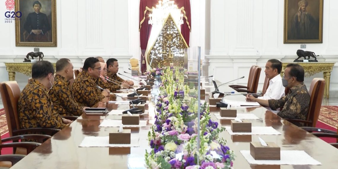 Bawaslu jumpa Presiden Jokowi, Apa saja yang dibahas?
