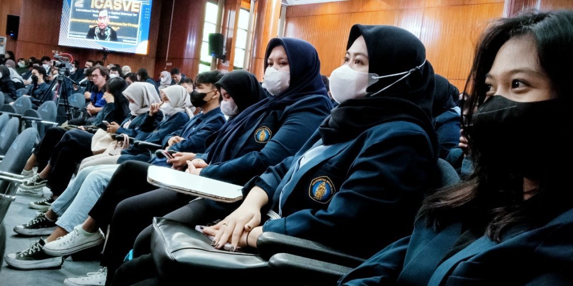 Apatisme Pemilih Muda Menjadi Tantangan Calon Presiden