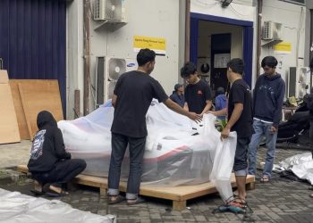 Tim Apatte62 UB Kirim Mobil Urban Listrik ke Mandalika