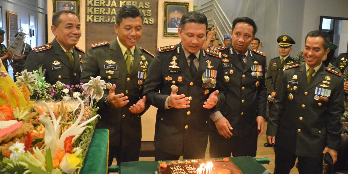 Korem Baladhika Jaya Berikan Kejutan pada HUT Bhayangkara