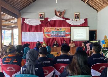 Mahasiswa UB Bantu Upaya Penurunan Stunting Dalam Musyawarah Masyarakat Desa Cermo