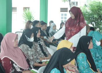 Wujudkan Keluarga Hebat, Dosen dan Mahasiswa MMD UB Edukasi Warga Menikah Usia Tepat