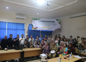 Lab Biokimia UB Gelar FGD Kelola Sampah Industri Horeca Menjadi Eco Enzim