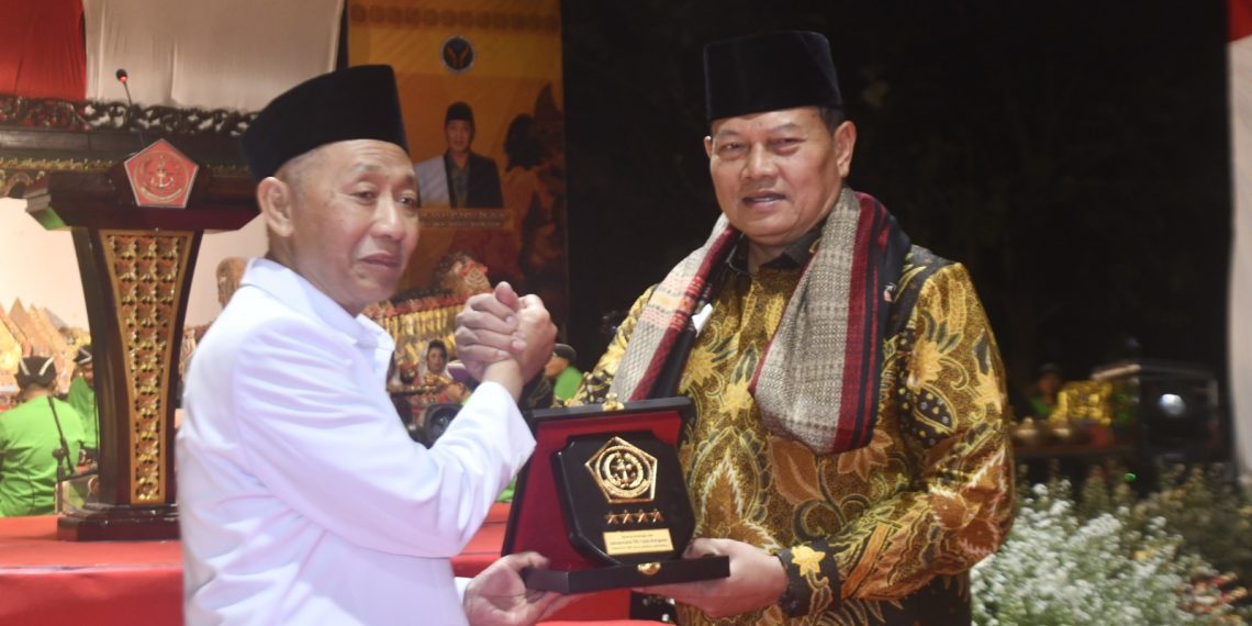 Panglima Wayangan di Ponpes Ngalah