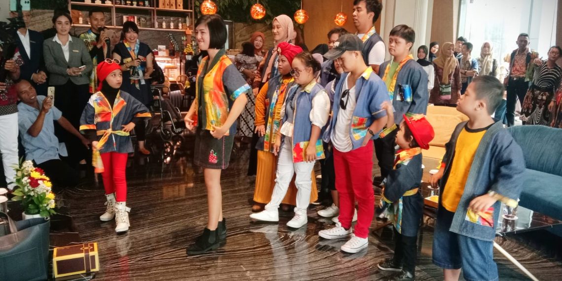 Grand Mercure Malang Mirama Gandeng Komunitas Pejuang Mimpi Sebarkan Pesan Inklusi