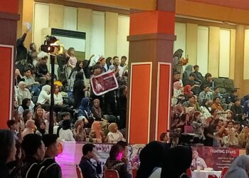 Suporter Antusias Dukung Finalis PPB UB