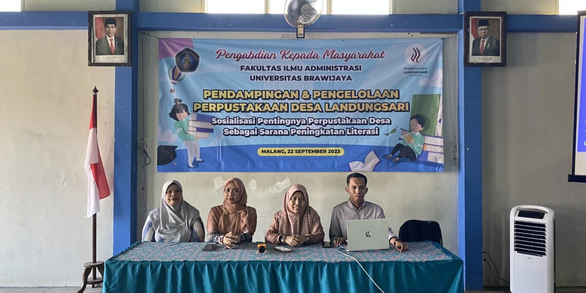 Dosen FIA UB Dorong Pengembangan Perpustakaan Desa Landungsari