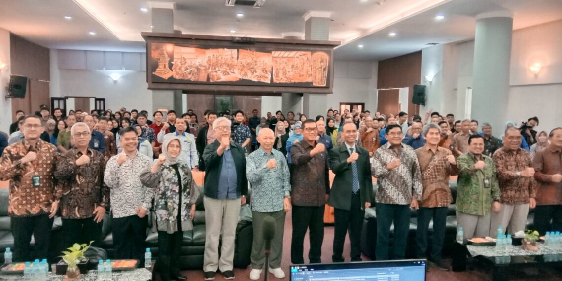 FT UB Gelar Seminar Bahas Perspektif Akademik pada Industri Kelistrikan dan Transisi Energi