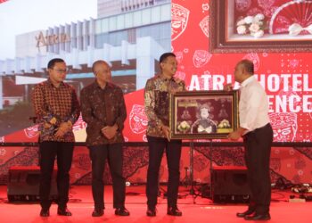 Pemkot Malang Beri Penghargaan 80 Wajib Pajak Terbaik