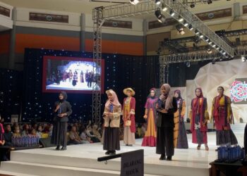 Grand Show “Multiverse” Mahasiswa Tata Busana UM Memukau Penonton