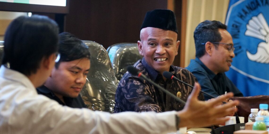 Rektor UB Ungkap Prestasi UB di Depan Komisioner KIP