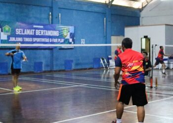 Jago Bulutangkis Bareng Unit Aktivitas Bulutangkis UB