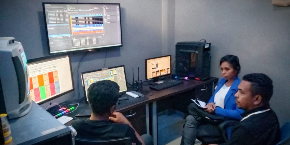 Tim Unital Belajar Teknik Live Streaming di UBTV