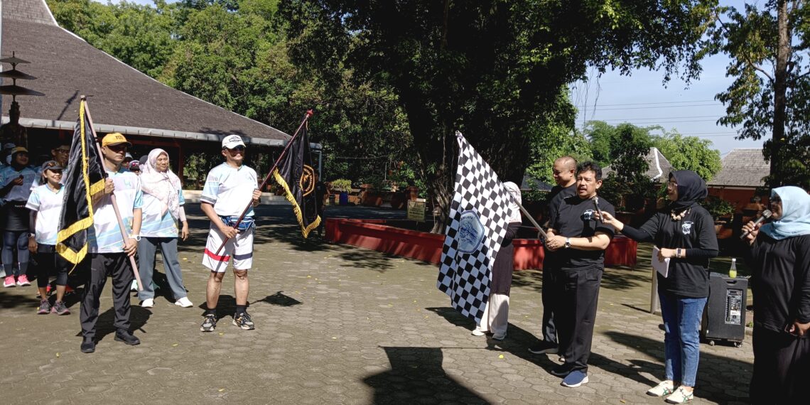 Warek III UB Lepas Lari Napak Tilas Raden Wijaya