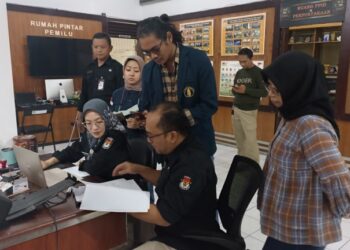 Mahasiswa UB Rilis Buku Saku Digital Panduan Pindah Pilih