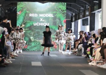 Desainer Cilik Tampil dalam Trunk Show AMM 2024