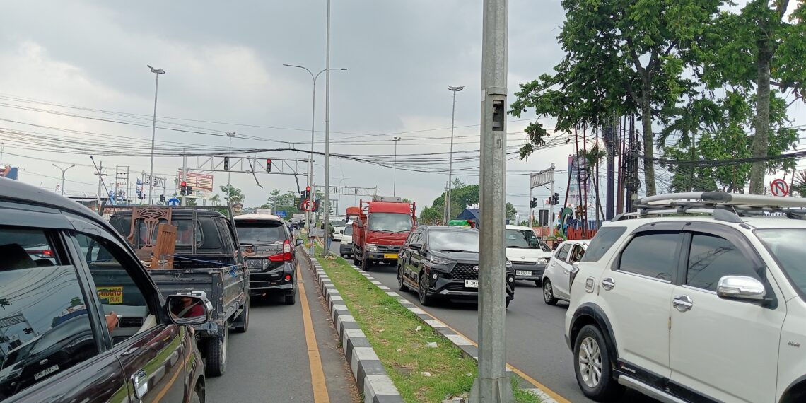 Arus Masuk ke Malang- Batu Padat