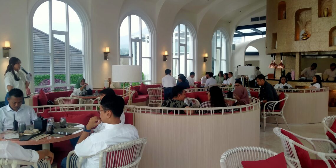 SkyHill Dining & Bar: Destinasi Kuliner Terbaru di Kota Batu