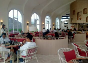 SkyHill Dining & Bar: Destinasi Kuliner Terbaru di Kota Batu