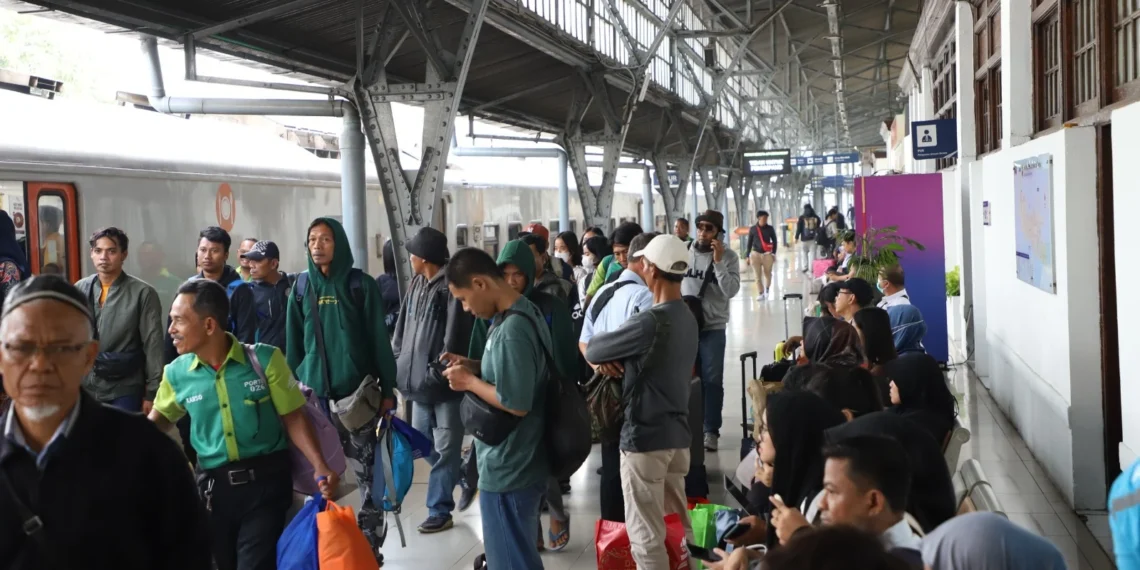 Posko Angkutan Lebaran 2024 Ditutup, KAI Catat Lonjakan Penumpang 18%