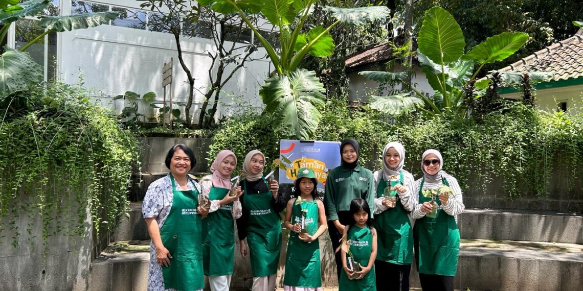 Lebaran Berkesan di Kebun Raya Purwodadi