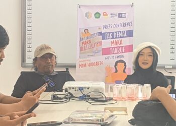 Novel “Tak Kenal Maka Ta’aruf” Segera Diangkat ke Layar Lebar