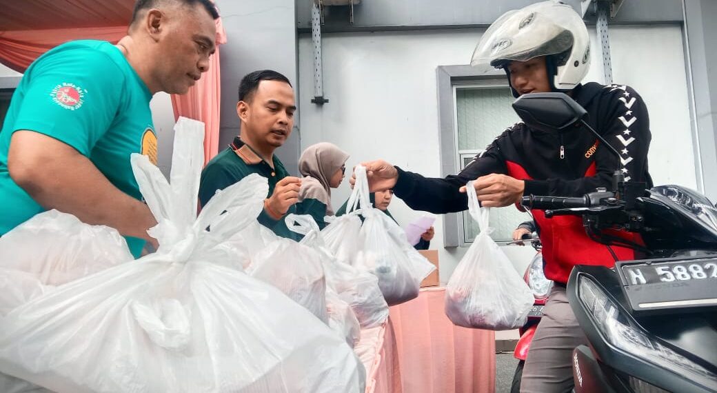 Rayakan Idul Adha, FK UB Ajak Anak Yatim Tour Fasilitas Kampus