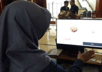 Mahasiswa Vokasi UB Kembangkan Teknologi Sensor Gerak Pengganti Mouse