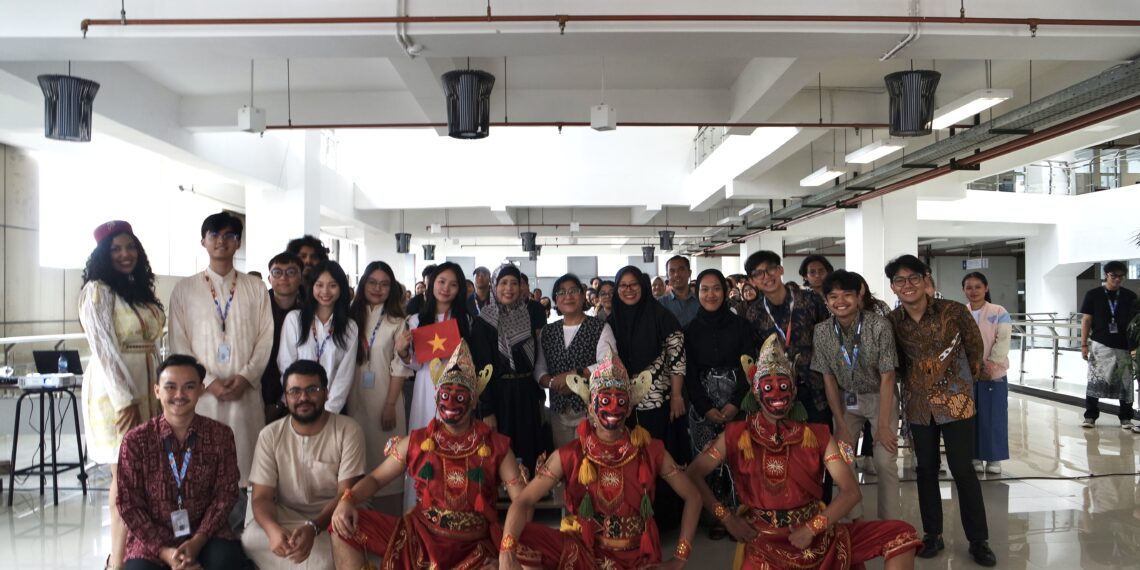 Global Village 2024, AIESEC UB Rayakan Keberagaman Budaya
