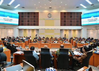 Ekonomi Indonesia Alami Peningkatan, Meski APBN Semester I 2024 Mengkhawatirkan