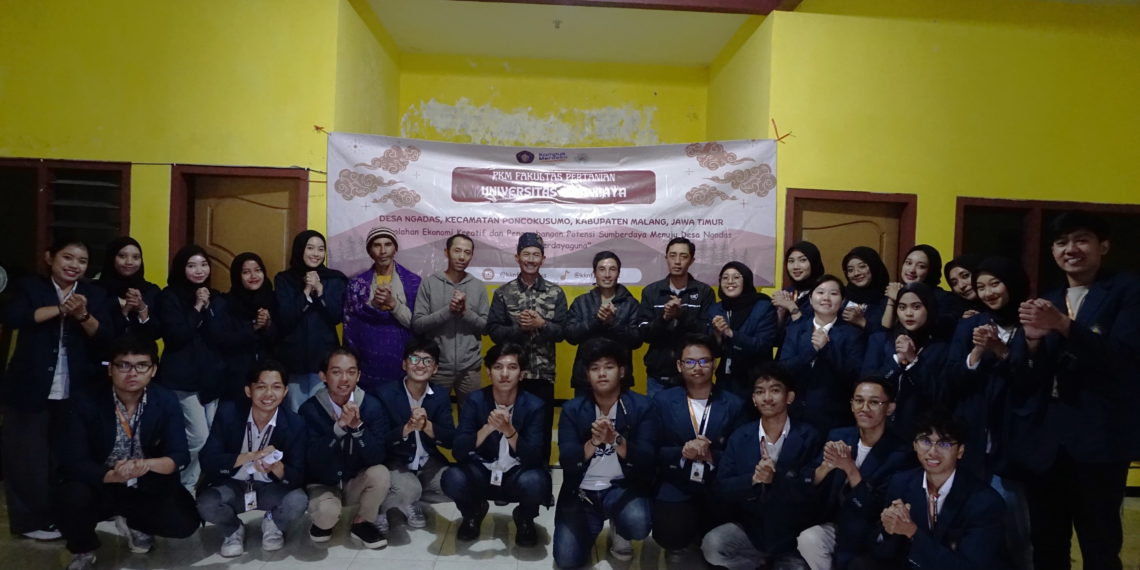 Tim KKN FP UB Kembangkan Ekonomi Kreatif Desa Ngadas
