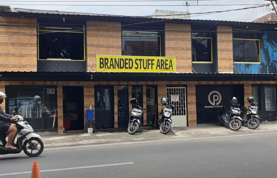 3 Tempat Thrifting Favorit Mahasiswa Malang