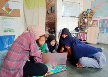 MSIB di Ruang Belajar Aqil: Mahasiswa UB Kediri Dorong Pemberdayaan dan Inovasi Sosial