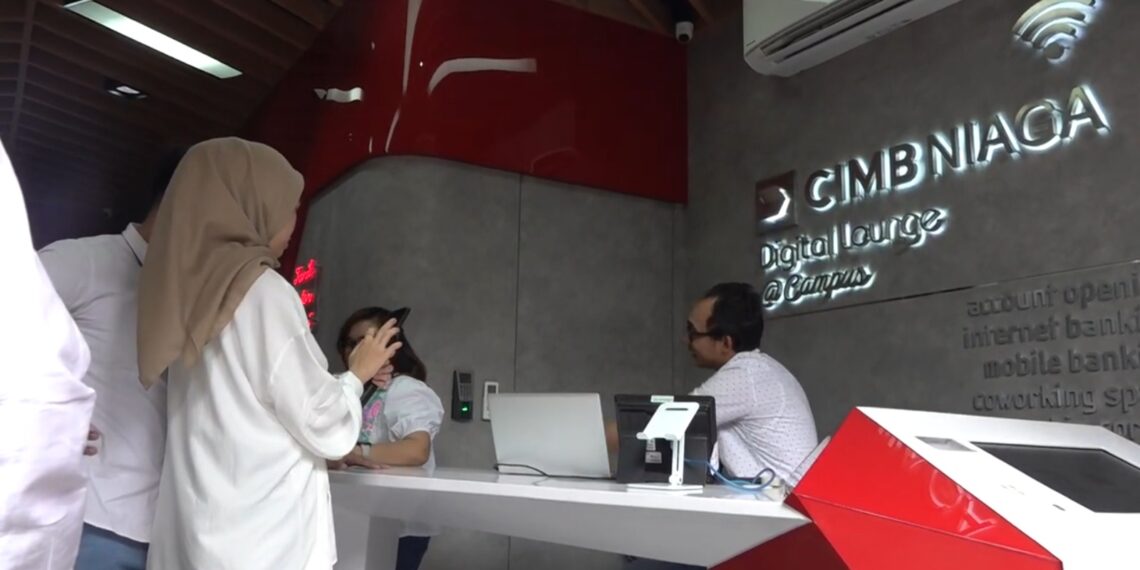Digital Lounge CIMB Niaga Hadirkan Konsep Futuristik dan Elektronik