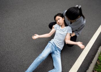 Ubah Stigma Buruk, Kenali Kejang pada Epilepsi dan Kanker