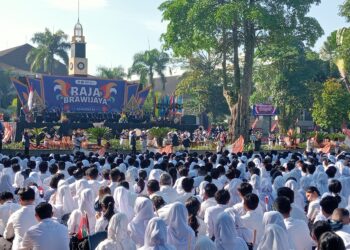 Marching Band Brawijaya Ekalavya Buka Pembukaan PKK Maba 2024