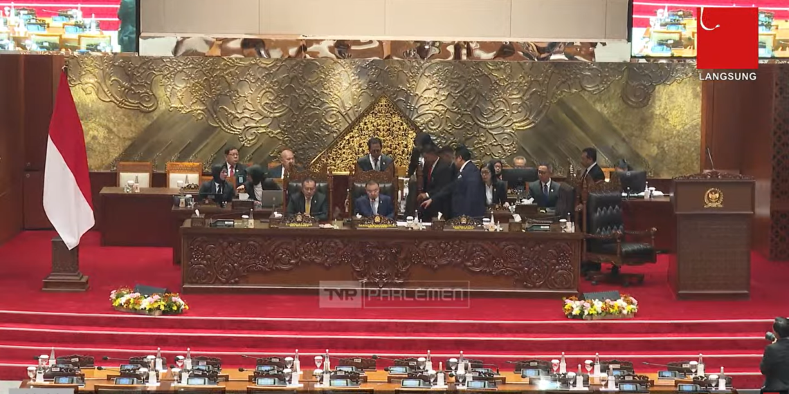 Paripurna DPR RI Gagal Kuorum, Pengesahan RUU Pilkada Ditunda