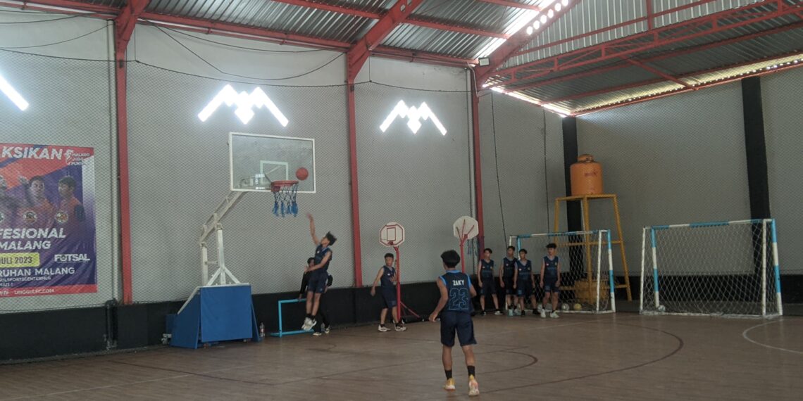 PERBASI CUP 2024: Kompetisi Basket Antar SMA/SMK Se-Kabupaten Malang