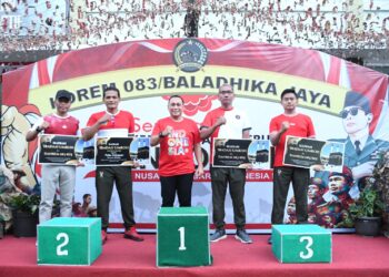Paket Umroh dan Doorprize Warnai Semarak Kemerdekaan Korem 083/Bdj