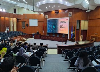 Profesor Malaysia Sharing AI untuk Mahasiswa Vokasi UB