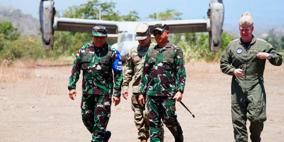 Danrem 083/Bdj Dampingi Panglima TNI Tinjau Latgabma Super Garuda Shield 2024