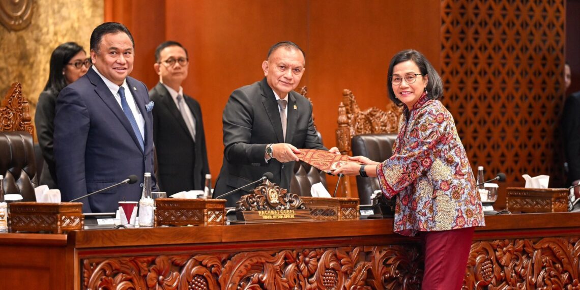 APBN 2025 Disahkan, Sri Mulyani: Pendapatan Negara Capai Rekor Baru