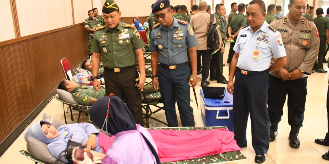 Sambut HUT TNI ke-79, Korem 083/Bdj Gelar Donor Darah