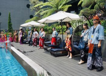 Grand Mercure Malang Hadirkan Nuansa Uni di Hari Batik Nasional