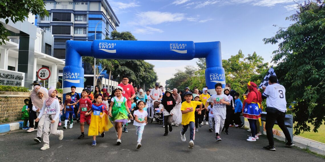 Peringati Dies Natalis ke-15, FIB UB Gelar Cosplay Fun Run