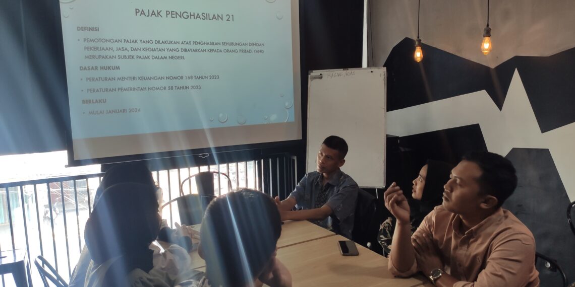 Dosen Vokasi UB Berikan Pelatihan TER untuk Pegawai Keuangan Non Perbankan