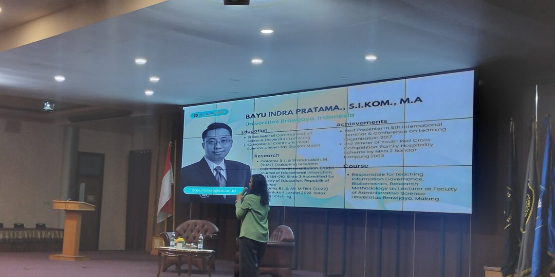 Menggali Peran AI dalam Pembaruan Kurikulum dan Manajemen Informasi