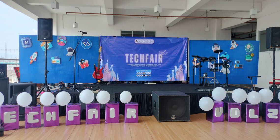 Techfair: Wadah Kreativitas Mahasiswa dalam Era Revolusi Teknologi