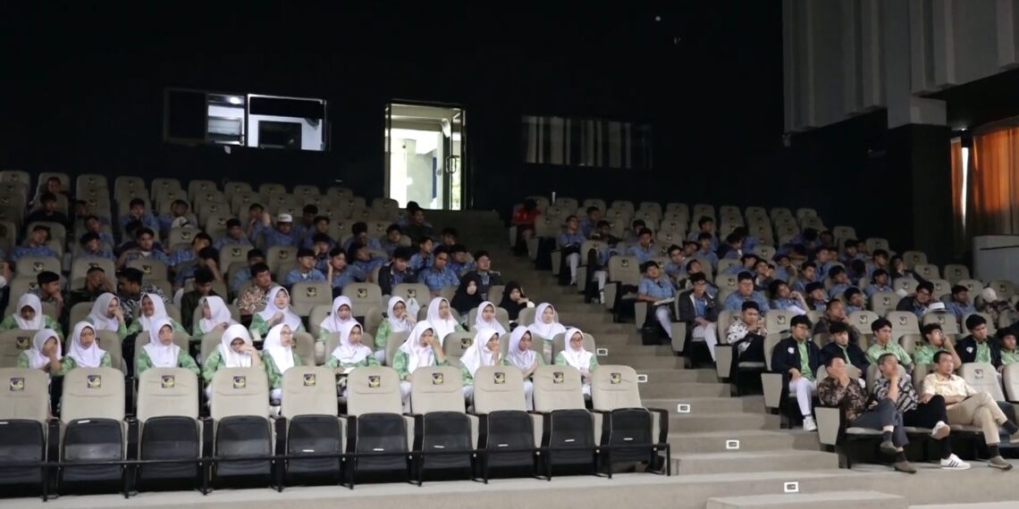 Persiapan Masuk PTN, SMA Islam Al Azhar dan Al-Bayan Anyer Kunjungi UB